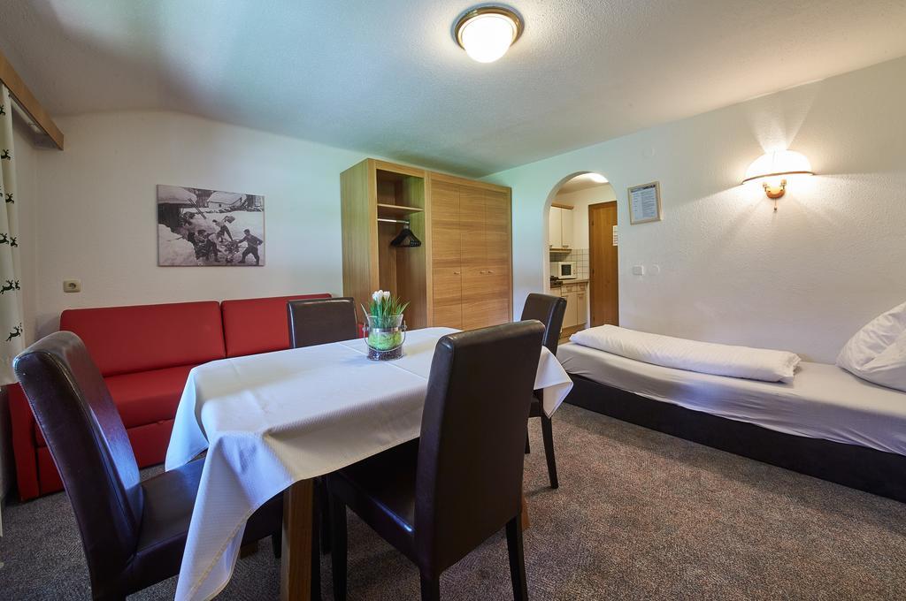 Holiday Lodge Felix Заалбах-Хинтерглем Екстериор снимка