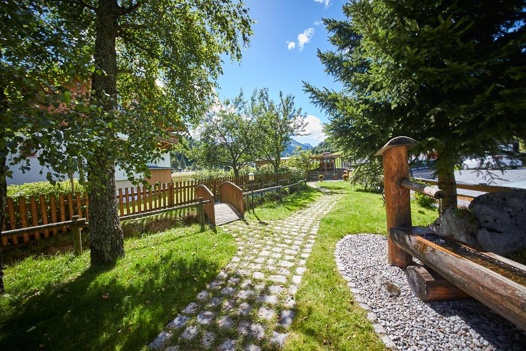 Holiday Lodge Felix Заалбах-Хинтерглем Екстериор снимка