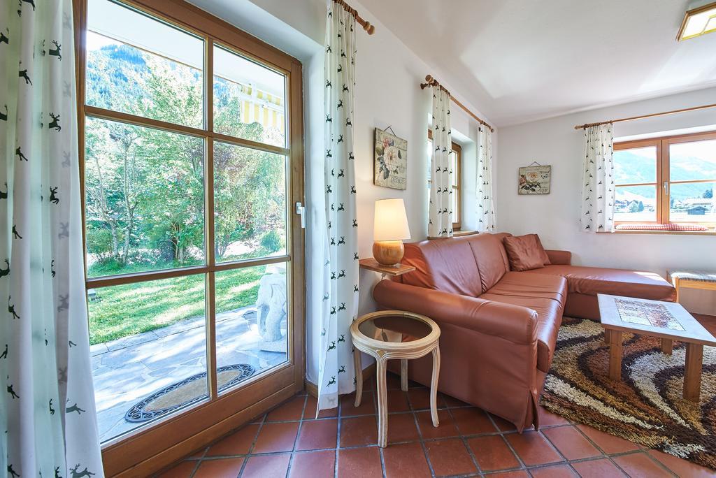 Holiday Lodge Felix Заалбах-Хинтерглем Екстериор снимка